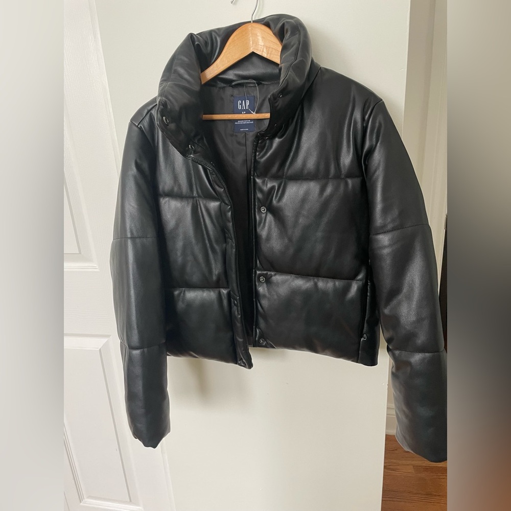 Brand new cropped Leather Puffer jacket